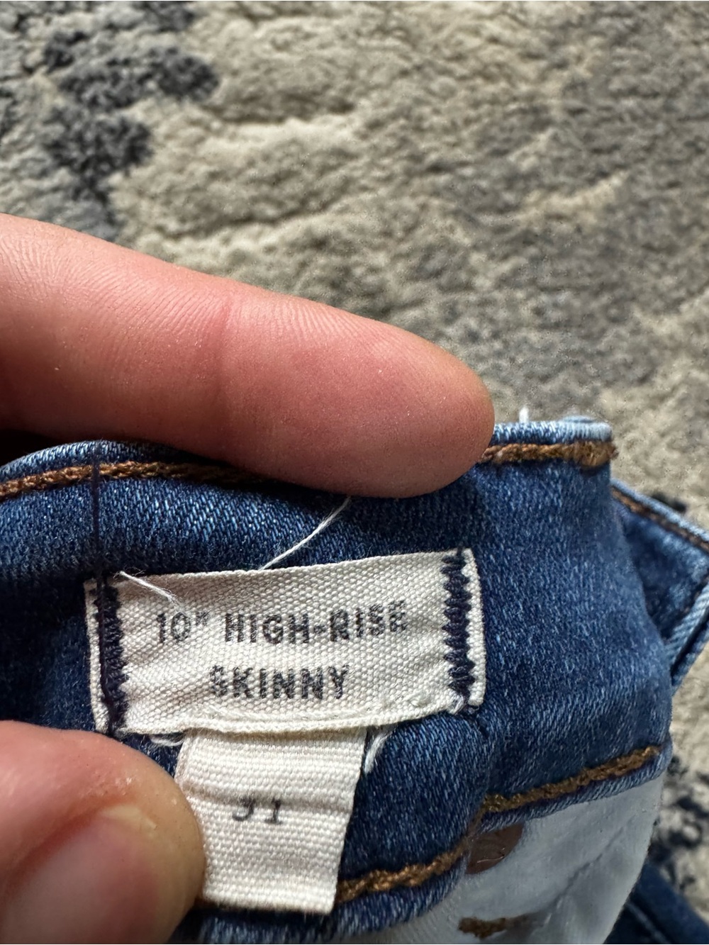 Madewell Dark Blue High-Rise Skinny Jeans with Frayed Hem - Picture 7 of 8